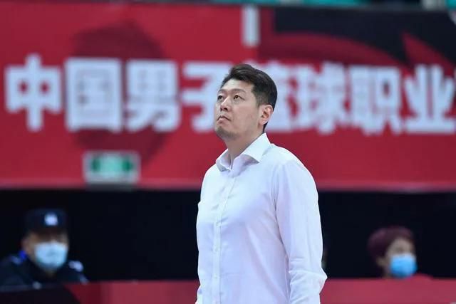 俄罗斯性生交免费看